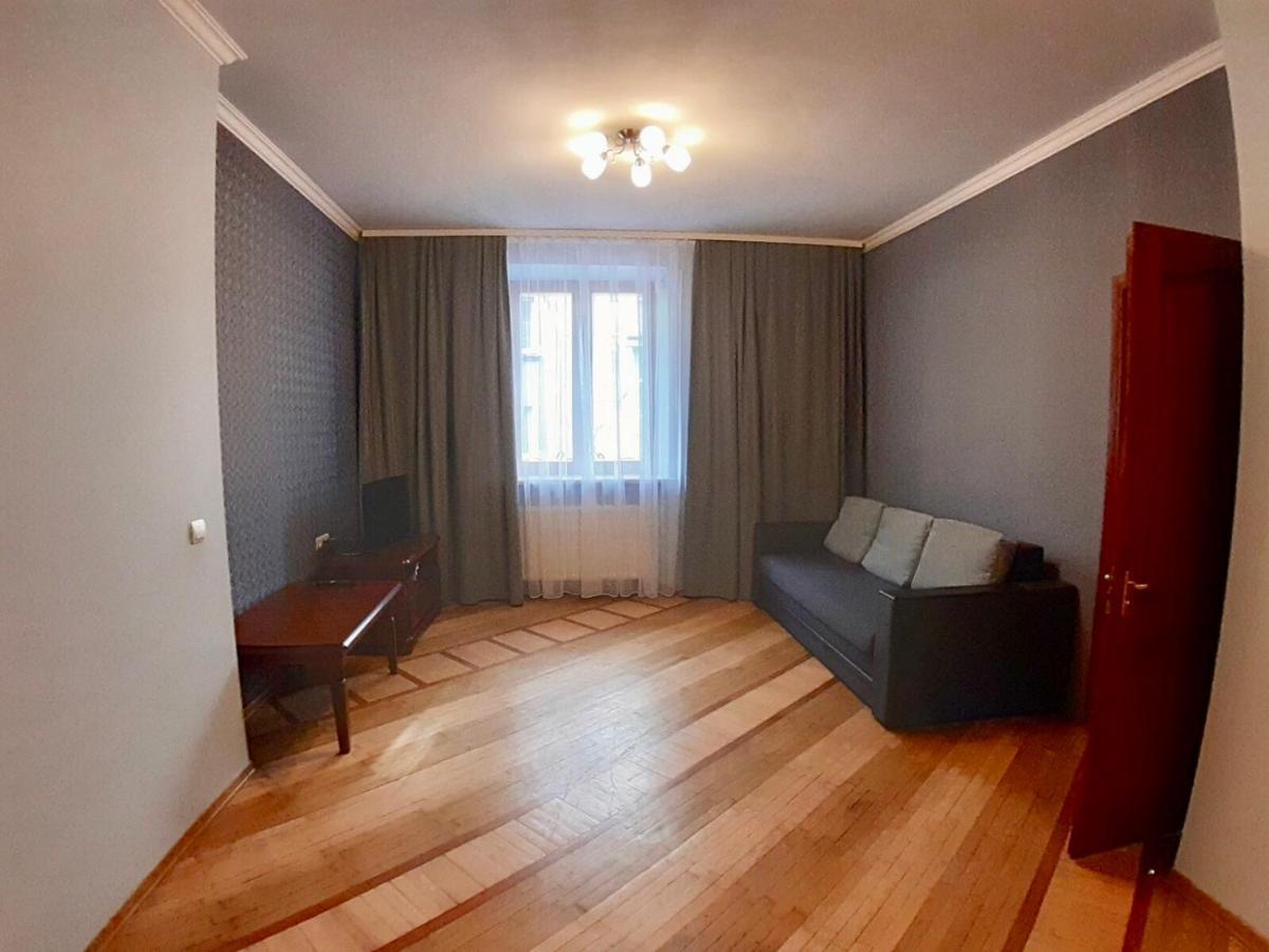 Apartment Hnatuka Center إلفيف المظهر الخارجي الصورة