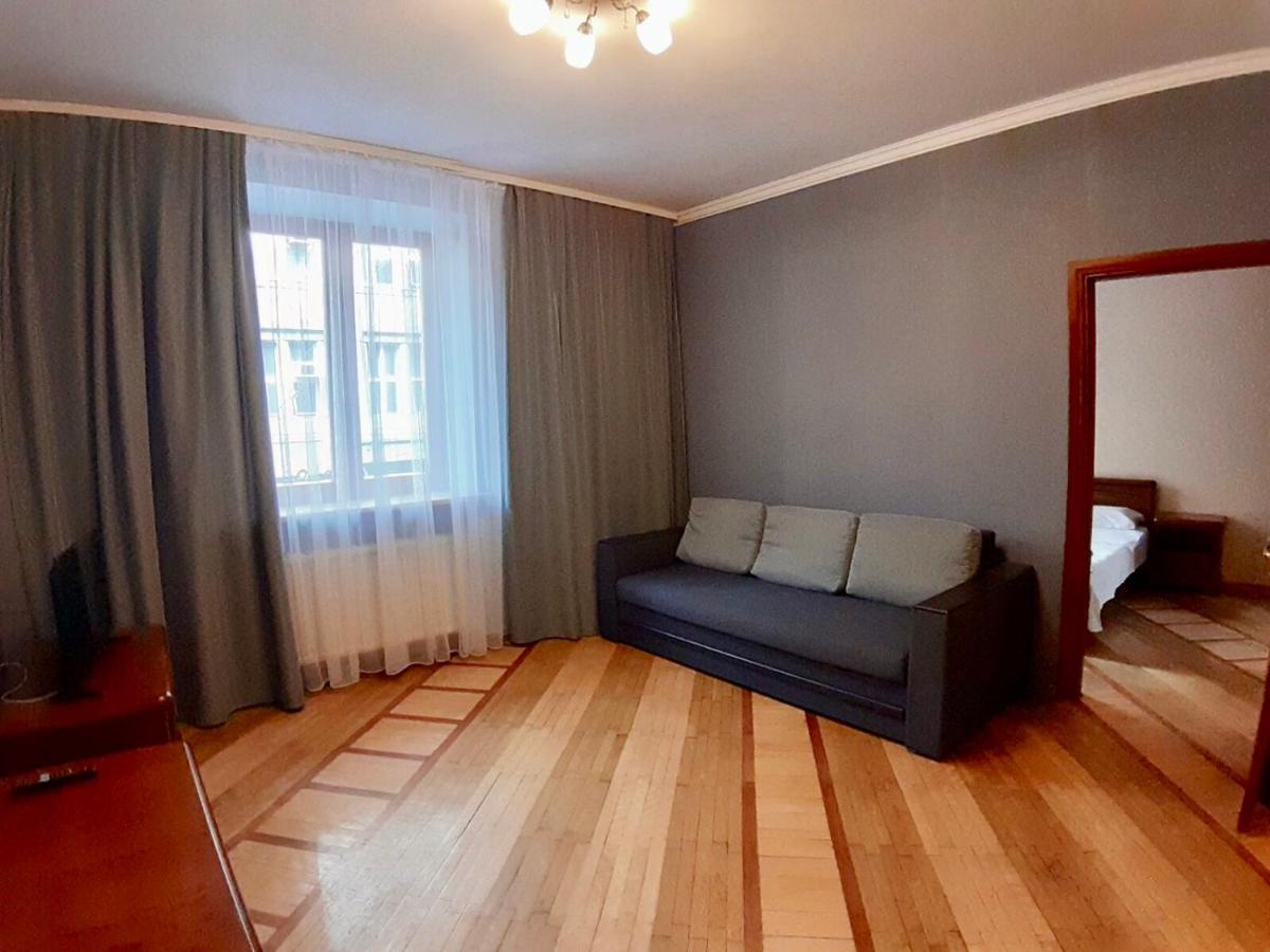 Apartment Hnatuka Center إلفيف المظهر الخارجي الصورة